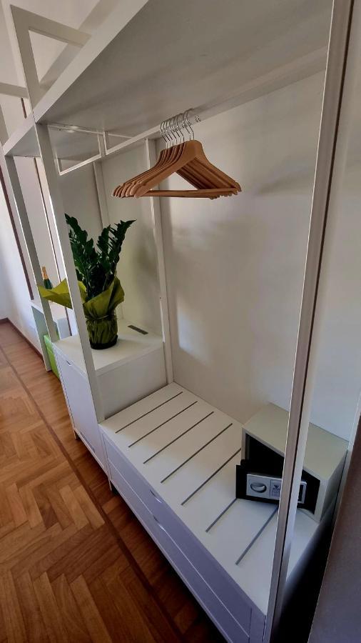 Romerooms Condotti Екстериор снимка